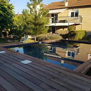 Bed & Breakfast D'hotes Le Cypres Bleu